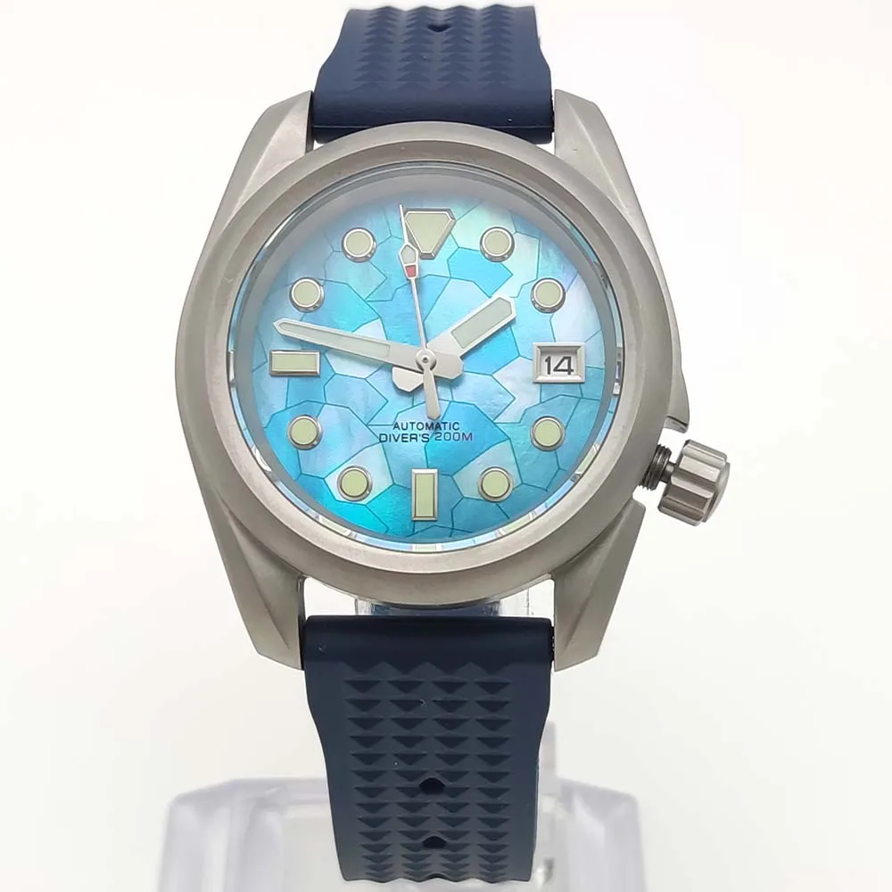 

Новые мужские часы 2026 года, 40 мм, механизм NH35, корпус из матовой нержавеющей стали, водонепроницаемые, деловой стиль, резиновый ремешок, сапфировое стекло