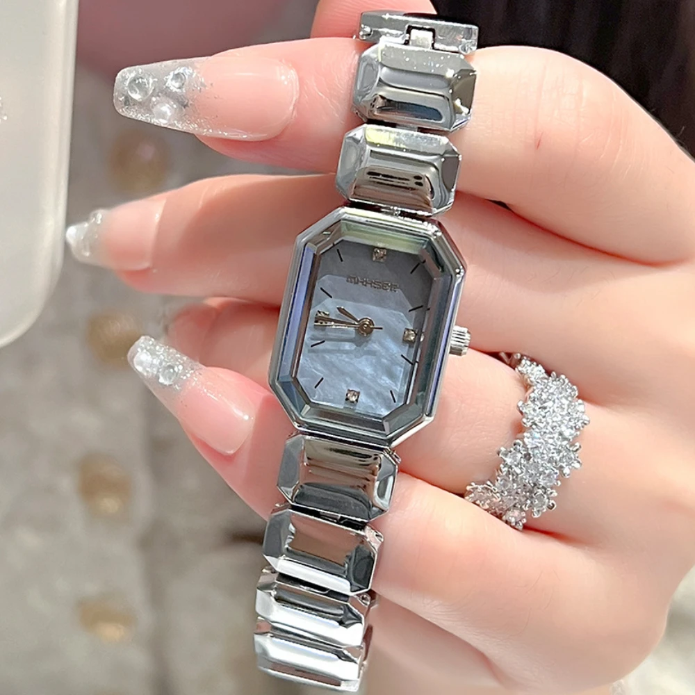 Creative Elegant Imported Quartz Watch for Women Small Exquisite Luxury Alloy Strap Crystal Ladies Wristwatch Girls AAA Clock