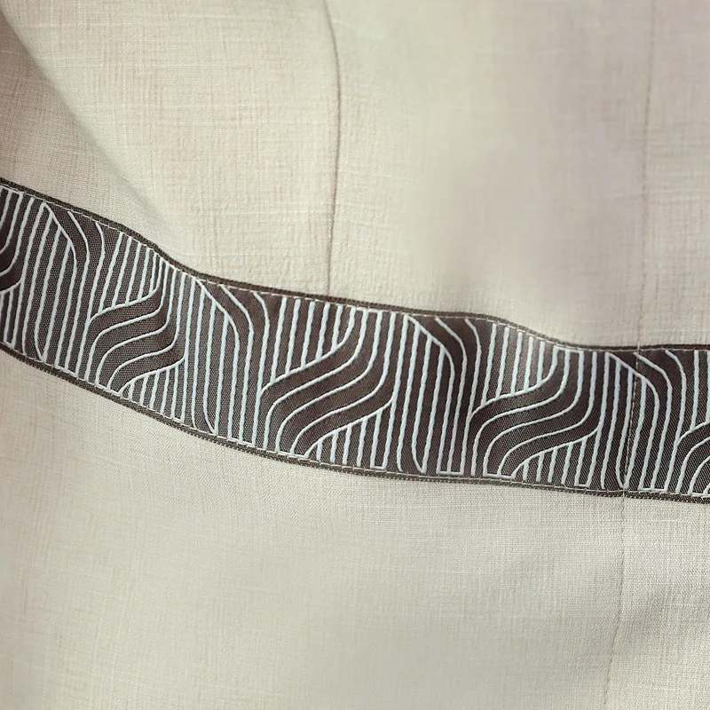 เครื่องแบบทําความสะอาดแขนยาวสําหรับผู้หญิง น้ํายาทําความสะอาดห้องพักในโรงแรมชุดทํางานสําหรับสุภาพสตรีการจัดการทรัพย์สินในฤดูใบไม้ร่วงและฤดูหนาว