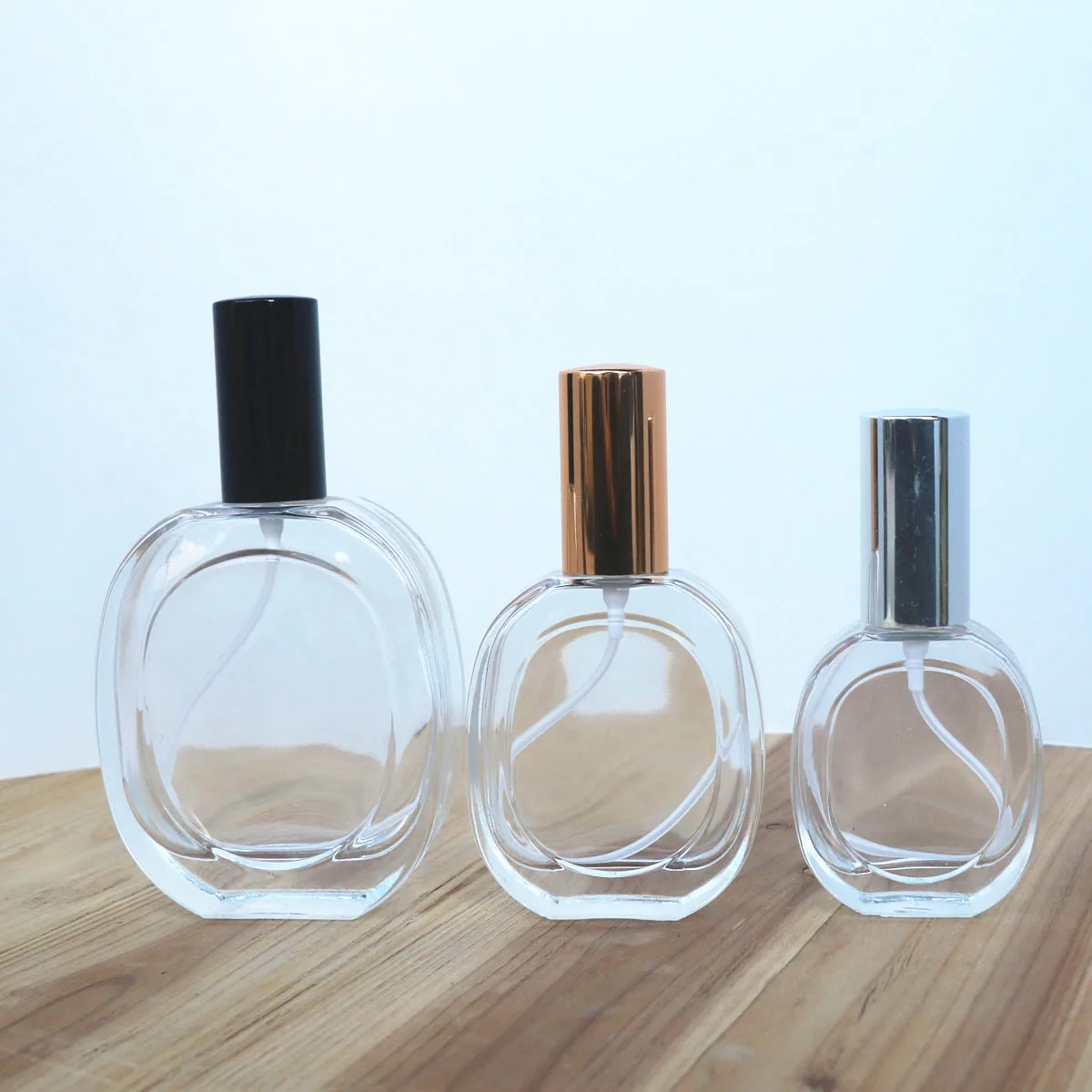 30ml 50ml 100ML Flat Round Glass Spray Bottle Transparent glass bottle Fine Mist Sprayer Gold / Silver / Black Atomizer