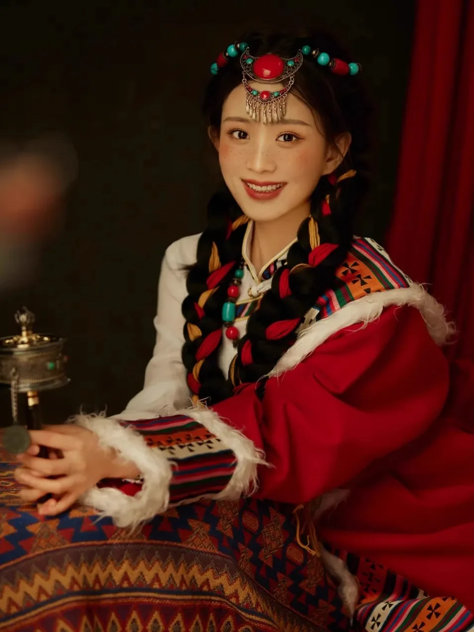 Tibetan Clothing Women's Ethnic Style Robe Outerwear Gown Dance Performance Tibet Lhasa Travel Photography