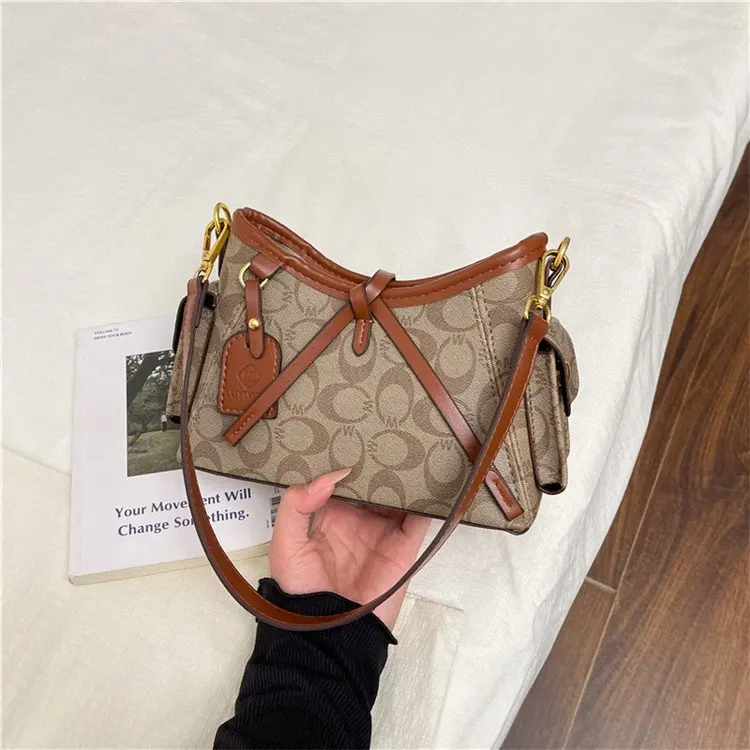 

Женская сумка через плечо для ежедневных поездок, в форме полумесяца, с монограммным узором, на цепочке, универсальная, с ручкой для переноски