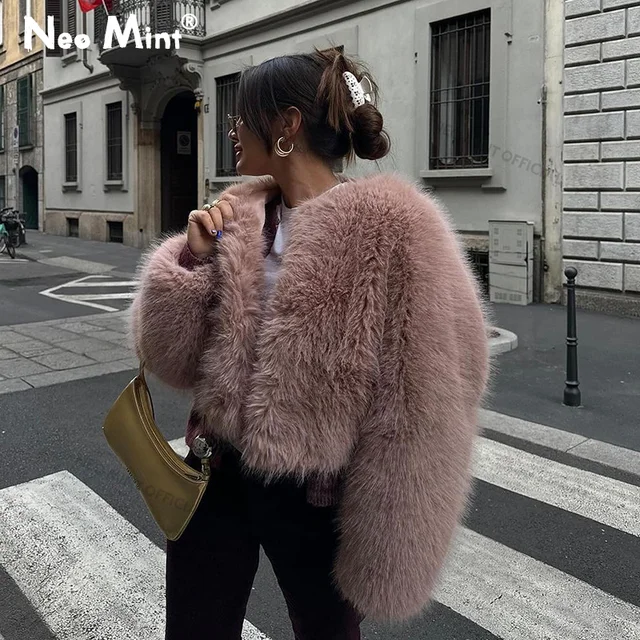 Neo Mint Brand Fashion 2024 Winter Sweet Pink Cropped Faux Fur Coat Women Streetwear Ins Chic Girls Fluffy Fox Fur Jacket Female