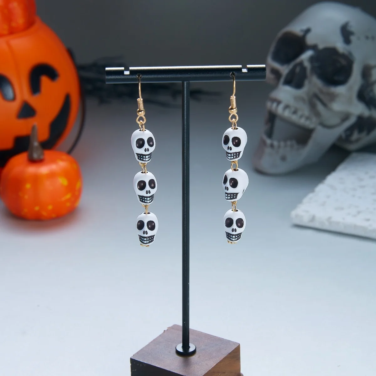 Lila-schwarze, dreifach stapelbare Totenkopf-Ketten-Ohrringe für Damen, Halloween, Gothic, cool, Skelett-Kopf-Ohrringe, Party-Schmuck – Detail 30