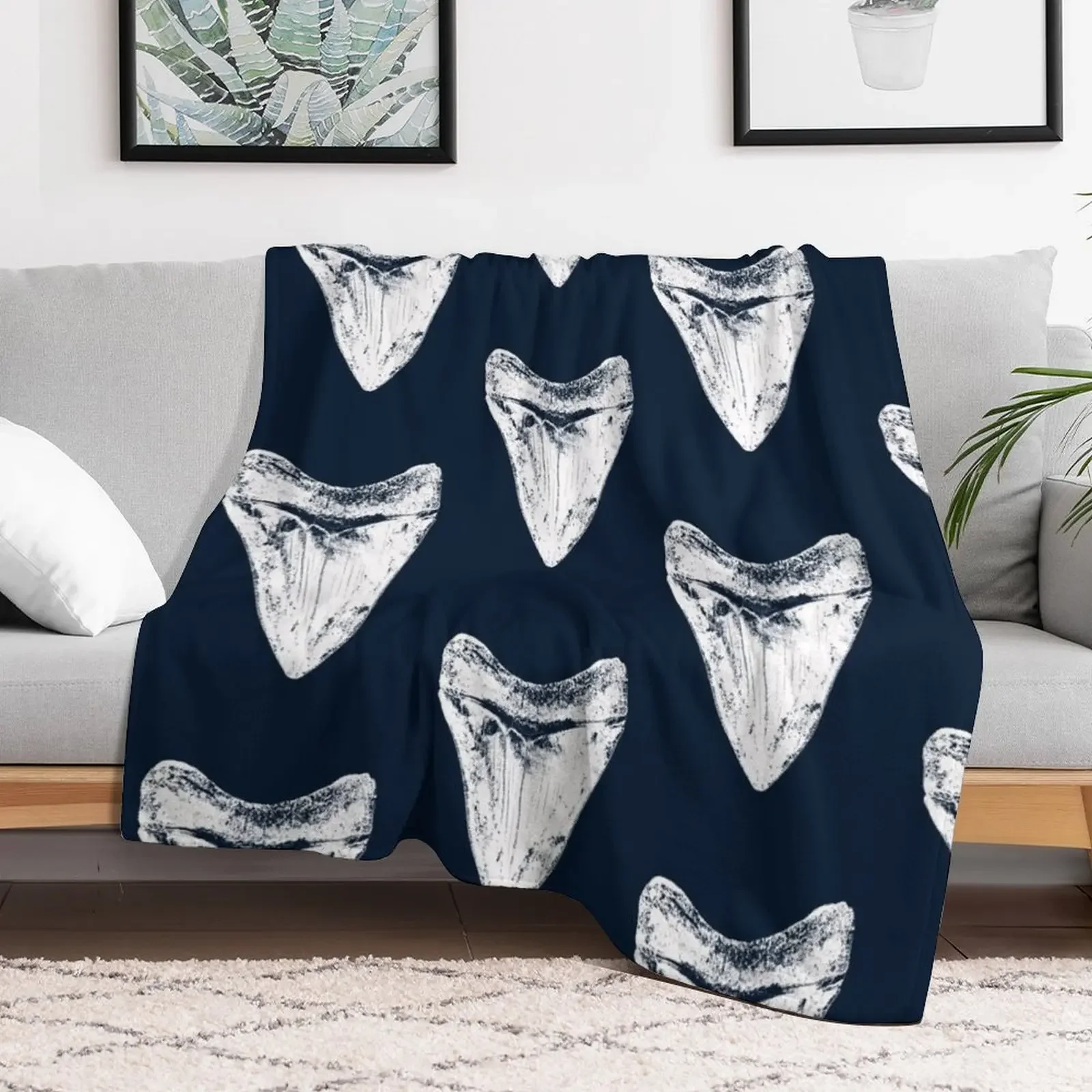 Megalodon Shark Tooth Throw Blanket All Weather Soft Throw Blanket for Sofa