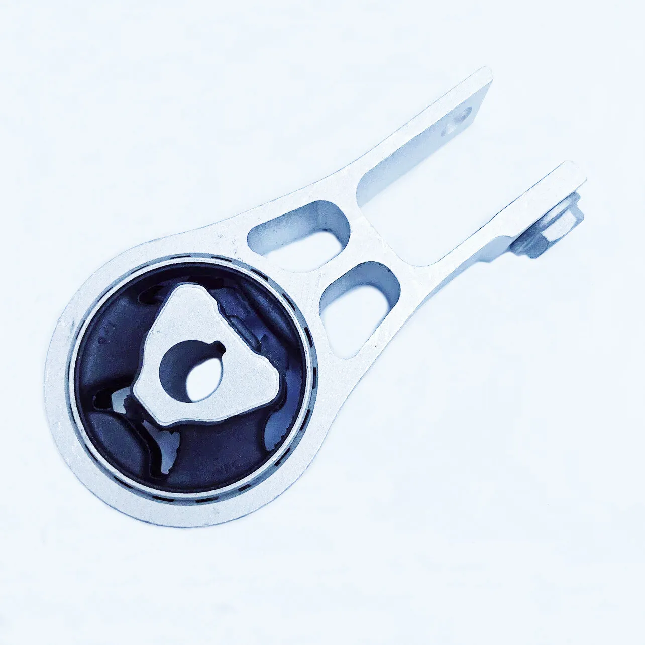 عازل دعم المحرك، 68328736AA، 68328765AA، 68368883AA، 53416003، 5409721، 5374639، لـ: 1.4 لتر، بوصلة M6، M42018-2025