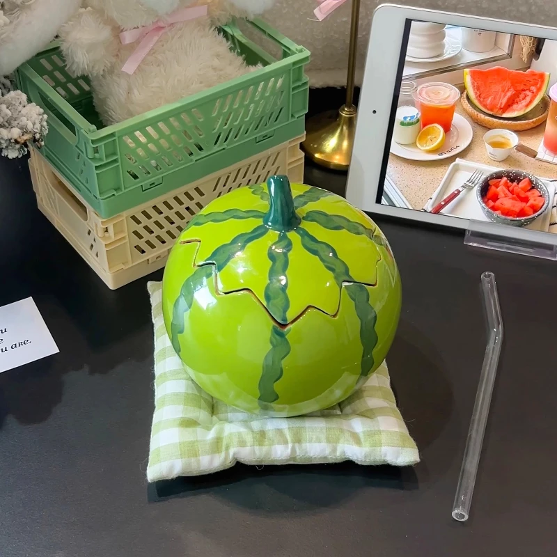 Weird ceramic watermelon bowl Cute dormitory student high-value watermelon cup with lid