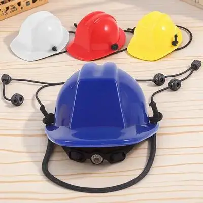 

Набор из 4 мини-шлемов для домашних животных с веревкой для надежной фиксации, для мелких рептилий, милые миниатюрные защитные каски для бородатых драконов