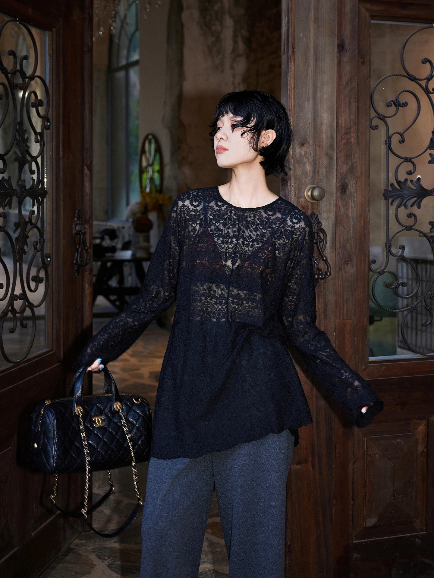 

Slim Fit Long Sve Lace Top Women's Faion Korean Sle Breathable Thin Material round Ne Design Autumn Season T-irt