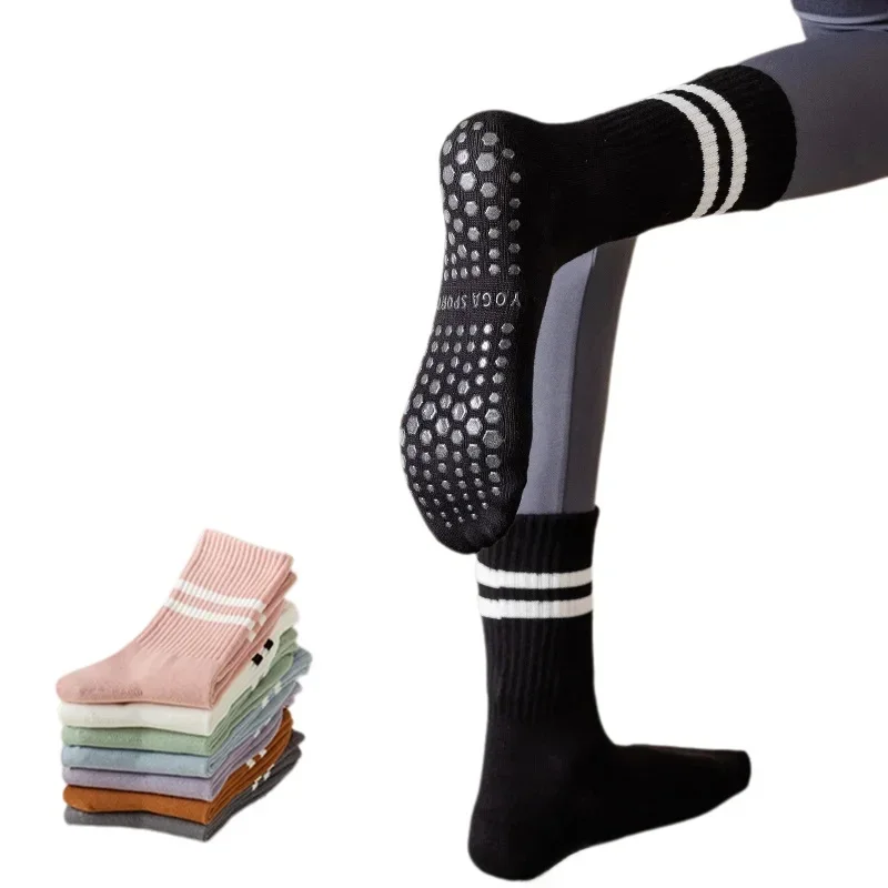

2 Pairs Anti-slip Yoga Pilates Socks Non-slip Sports Grip Socks High Mid Tube Crew Socks Striped