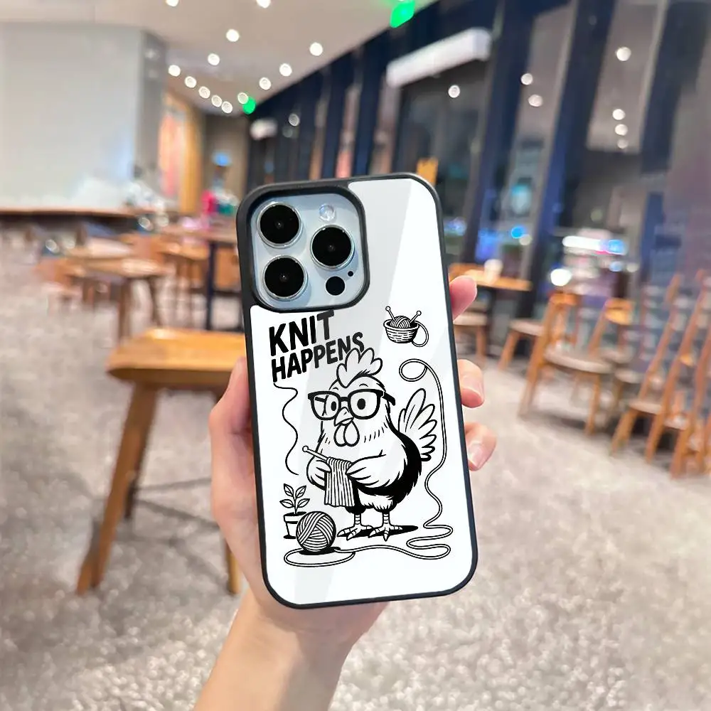 เคสโทรศัพท์ลายไก่สีดำขาว สำหรับ iPhone17,16,15,14,13 Plus,Pro Max รองรับการชาร์จไร้สายแบบแม่เหล็ก Magsafe