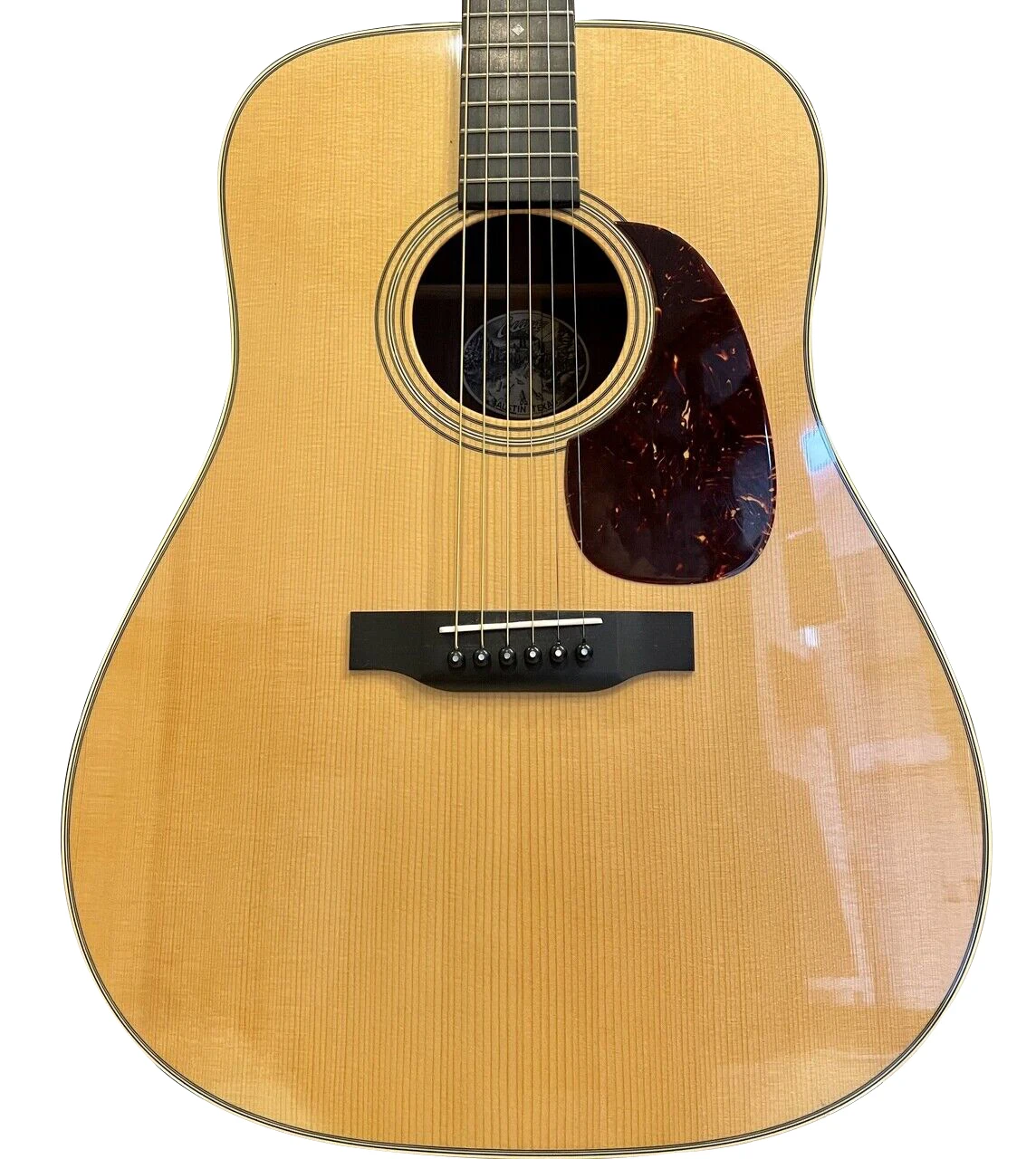 

Акустическая гитара D2G F S как на фотографиях 2025г.