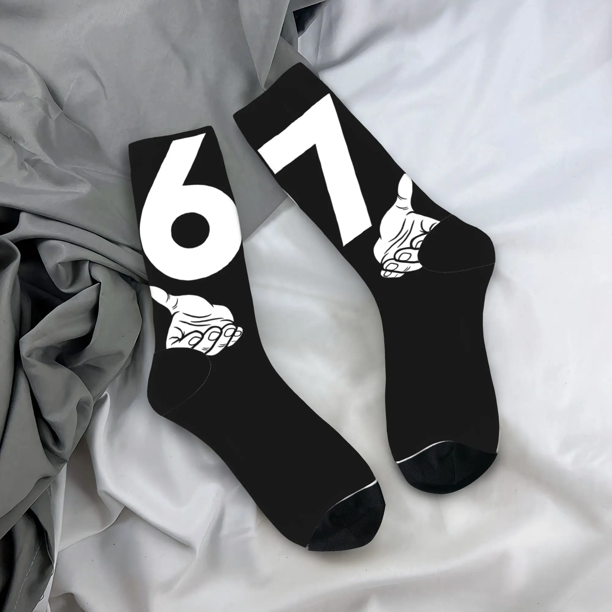 الأيدي ميمي رقم 67 جوارب مضحكة مطبوعة Harajuku الجوارب الشتاء عدم الانزلاق الجوارب الرجال الرياضة في الهواء الطلق جوارب ناعمة
