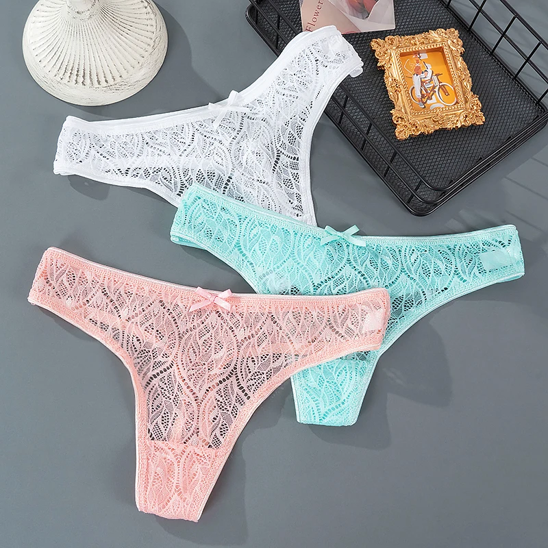 Sexy Lace Panties Low Waist G-Strings Female Hollow Out Thongs Breathable Thongs Underwear Women Sexy Underpants