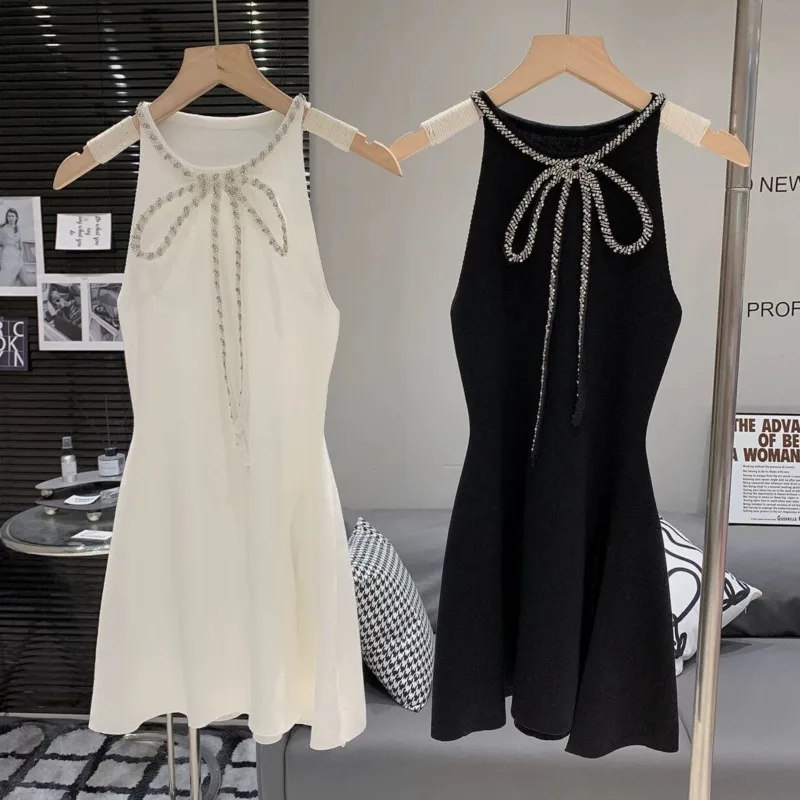 2024 Summer New Lady French Luxury Diamonds Knitted Tank Tops For Women Korean Hotsweet Sexy Fashion Sweater Vest