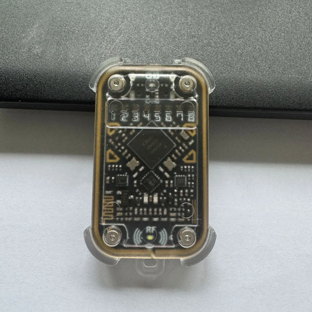 MINI Chameleon Ultra V2.0 RFID شريحة ذكية قارئ بلاستيكي SmartCard Emulator T5577 المفاتيح 125KHZ 13.56Mhz فك التشفير NFC الناسخ #2