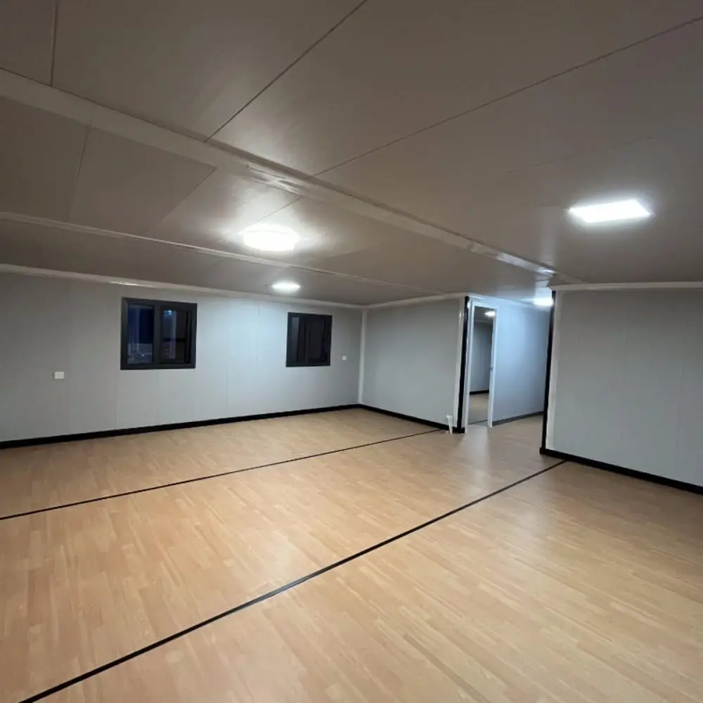 Портативный сборный крошечный дом, мобильный расширяемый сборный дом длиной 20 футов с 1 полностью оборудованной ванной и кухней, складной дом