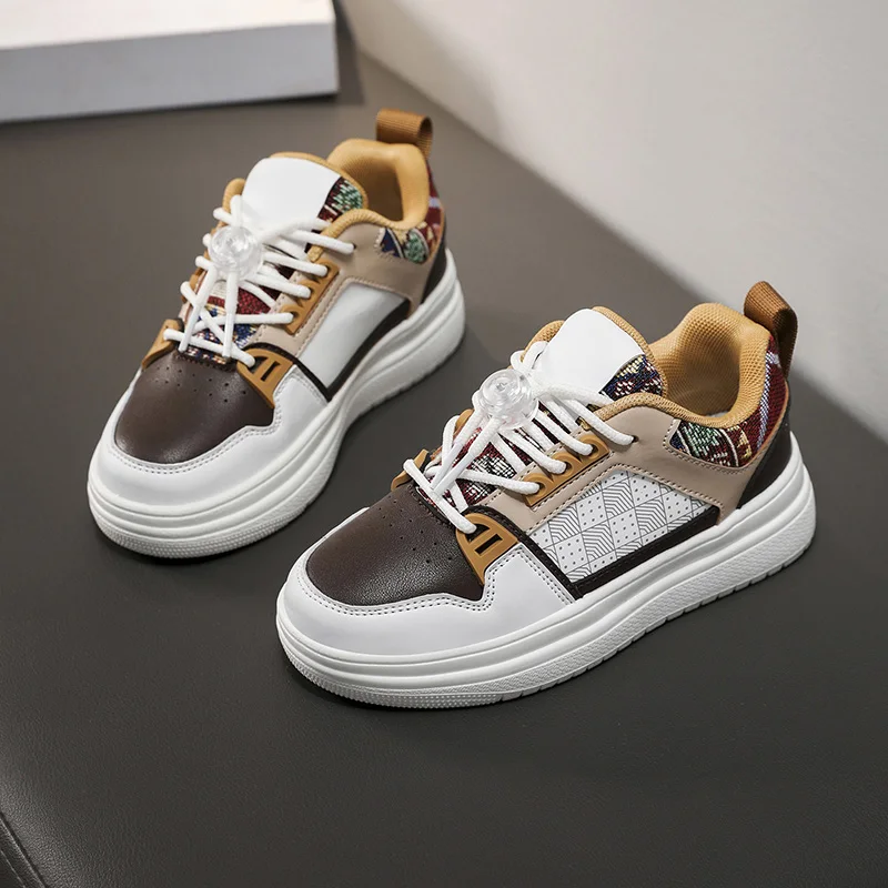 

The new thick-soled casual and versatile sneakers for children and teenagers in the autumn and winter of 2025 are in vogue