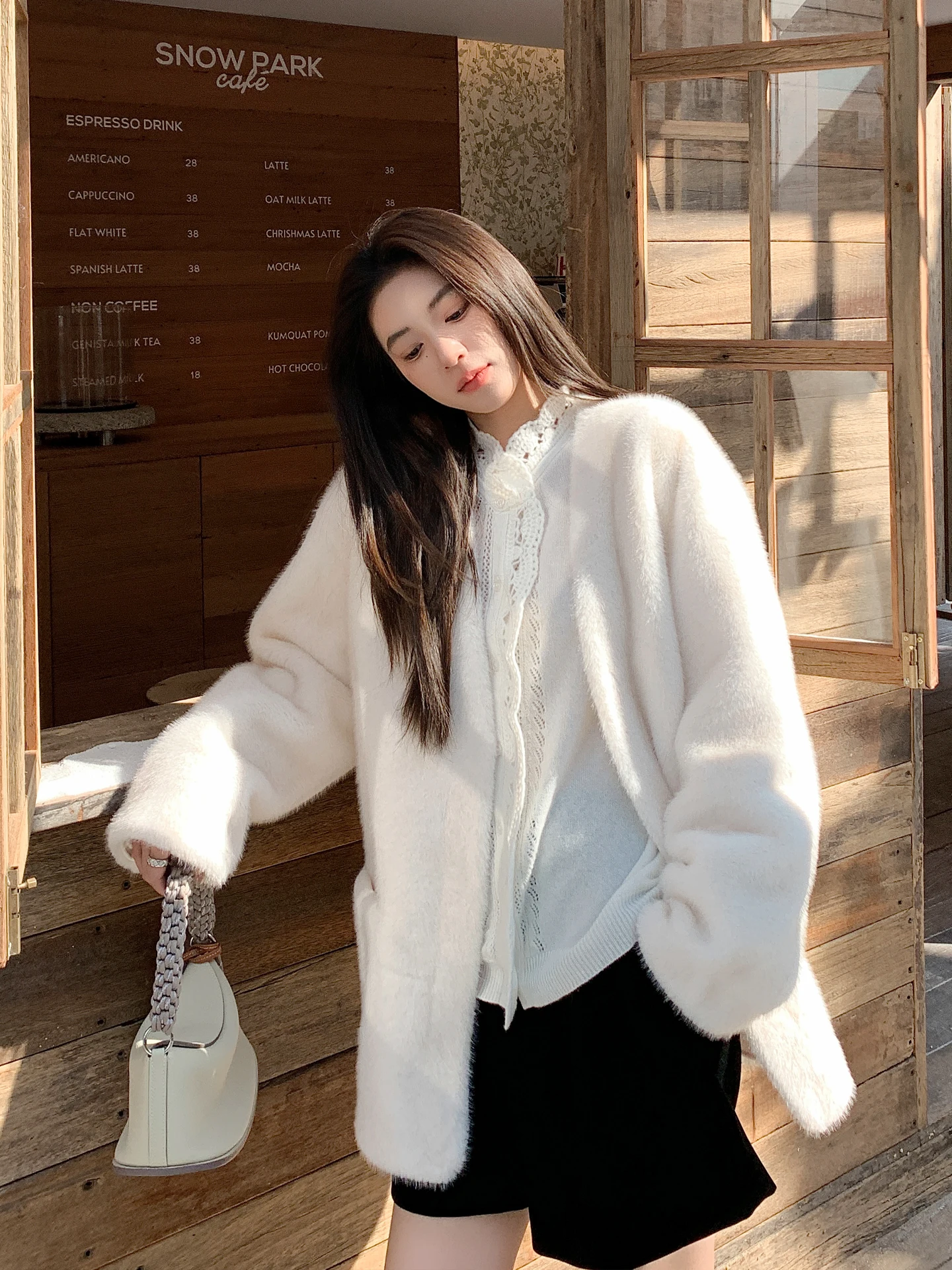 

Женское пальто Ele из искусственного меха норки: роскошное, легкое, экологичное, мягкое, теплое, длинное, с эффектом высококачественного материала