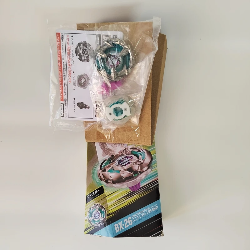 TAKARA TOMY beyscollectors X Explosive Spin Top BX26 в наличии (без запуска)