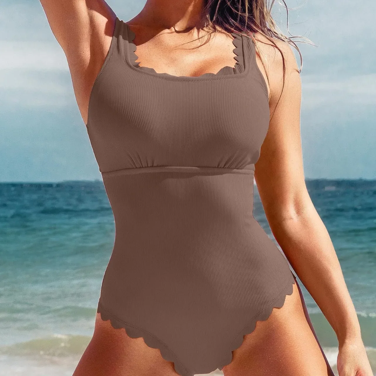 

Спортивный сексуальный купальник бикини с накладкой на грудь Женское нижнее белье из двух частей Трансграничный интегрированный дизайн из материкового Китая