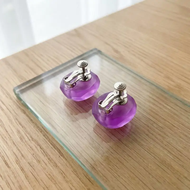 Chic Resin Geometric Clip On Earrings for Women Candy Color Non Pierced Lightweight Ear Clips for School Work Casual