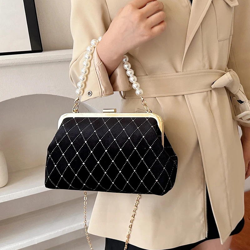 

Vintage Embroidered Handbags for Women Fashion Metal Handle Shoulder Bags with Chain Strap Ladies Elegant Crossbody Purse wallet