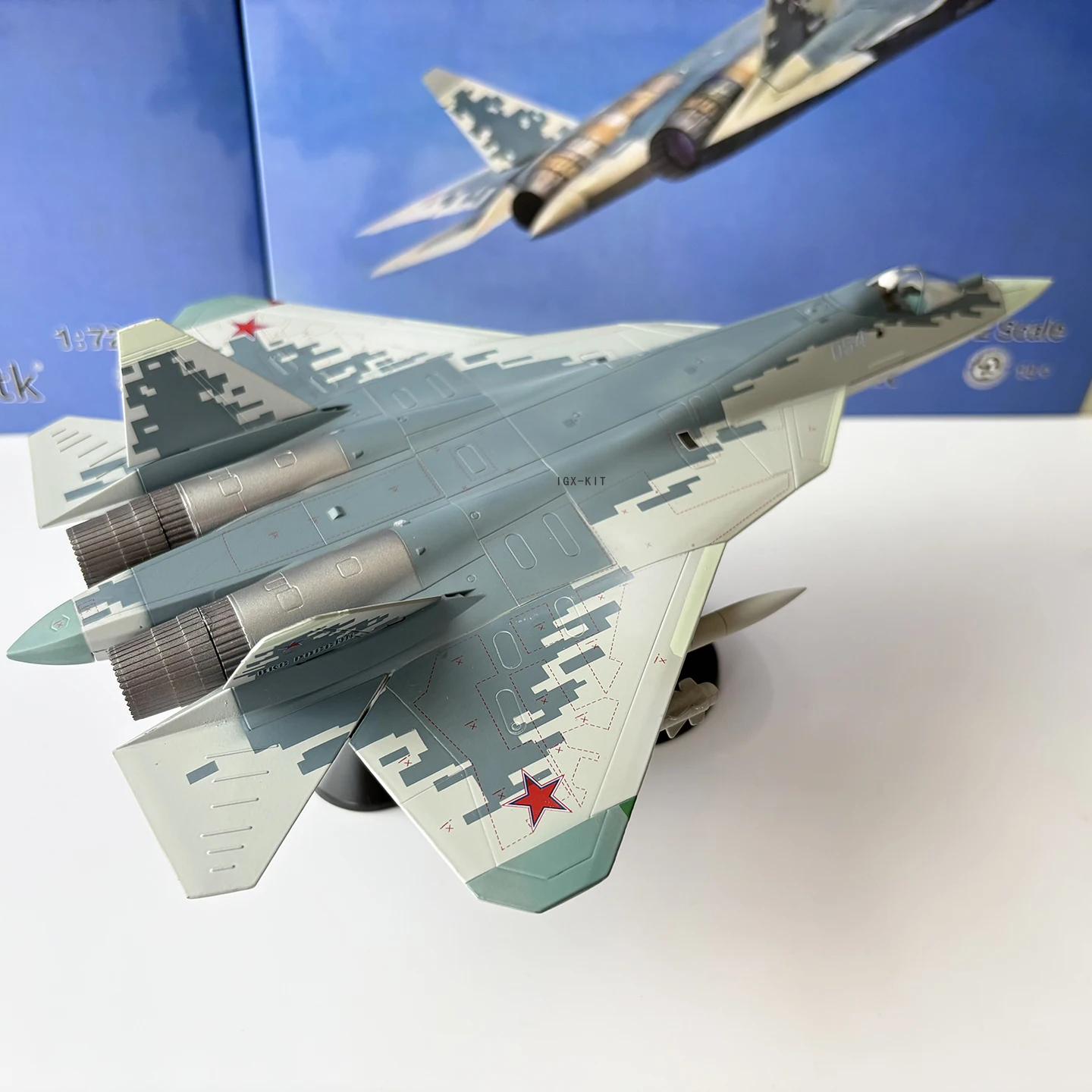 1/72 Scale Russian SU57 Stealth Fighter Jet Model SU-57 Zhuhai