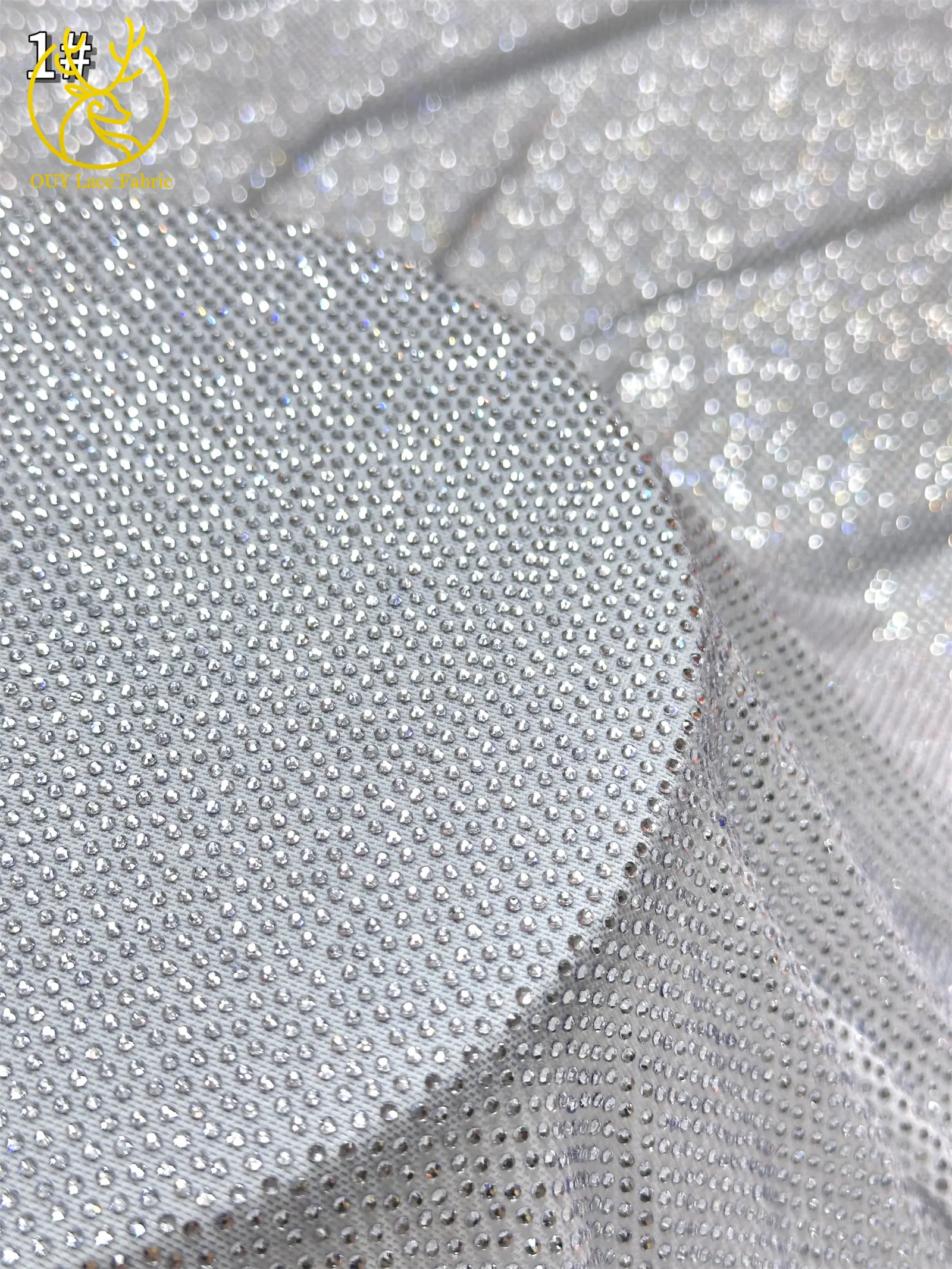 Luxuriöser Glas-Strass-Spitzenstoff im afrikanischen Stil, 2026 französischer und nigerianischer Stretch-Spitzenstoff, Party-Kleid, in 1 Yard genäht. – Detail 8