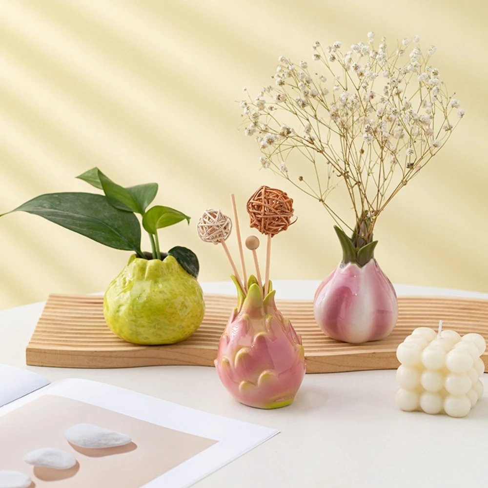 Creative Fruit Design Ceramic Diffuser Bottle Mini Decor Vase for Reed Sticks Dried Flowers Home Desktop Ornament