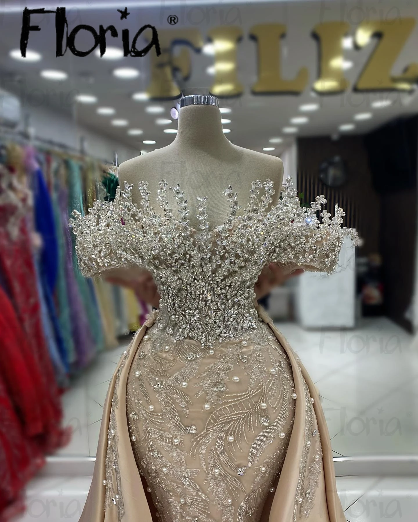 Vestido de noche de lujo dorado champán con sobrefalda, vestidos de fiesta de boda, vestidos de novia personalizados para ocasiones de Graduación