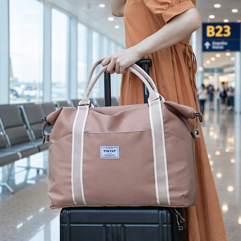 Women Lightweight Foldable Travel Duffel Bag Large Capacity Gym Carry On Handbag for Short Trips 여성 여행 가방