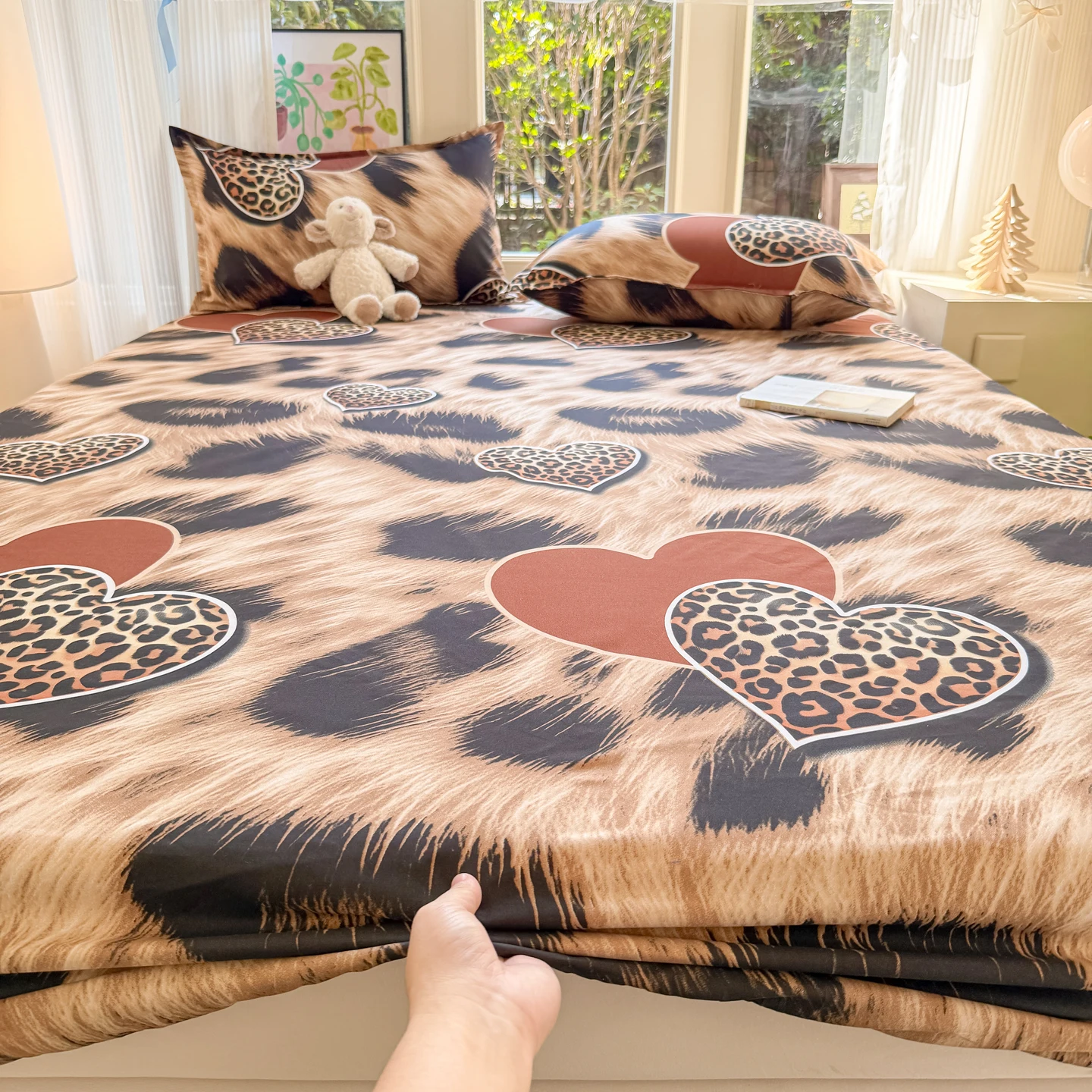 Leopard Print Bed Sheet on Elastic Fashion Fitted Bed Sheets High Quality Bed Linen Comfortable Bed Cover sabanas matrimoniales