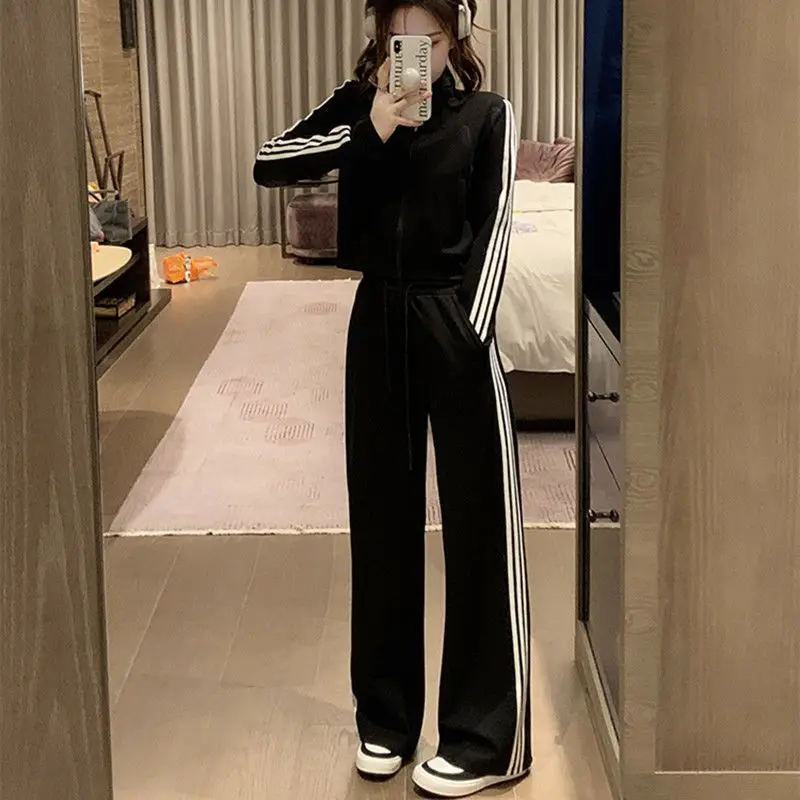 Fashionable casual zipper striped set 2024 new autumn and winter Hong Kong style sportswear two-piece set trendy