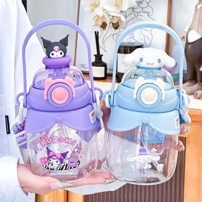 

Sanrio Cinnamoroll Anime Kawaii Sanrio Ins Summer New Large Straw Cup Cute Portable Large Capacity Bottle Gifts for Kids