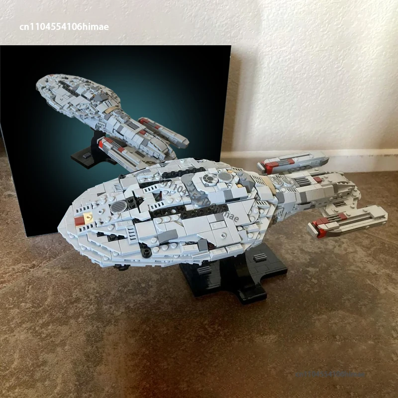 

742 детали НОВЫЙ конструктор USS Voyager NCC-74656: Звездный боевой космический корабль MOC, военные строительные блоки, DIY-набор для сборки, игрушка-подарок для детей