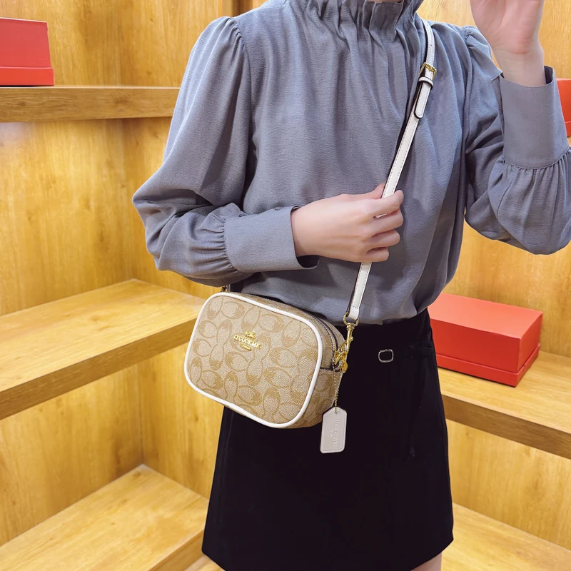 

Luxury Designer Crossbody Bag For Women Elegant Leather Shoulder Bag Classic Vintage Look