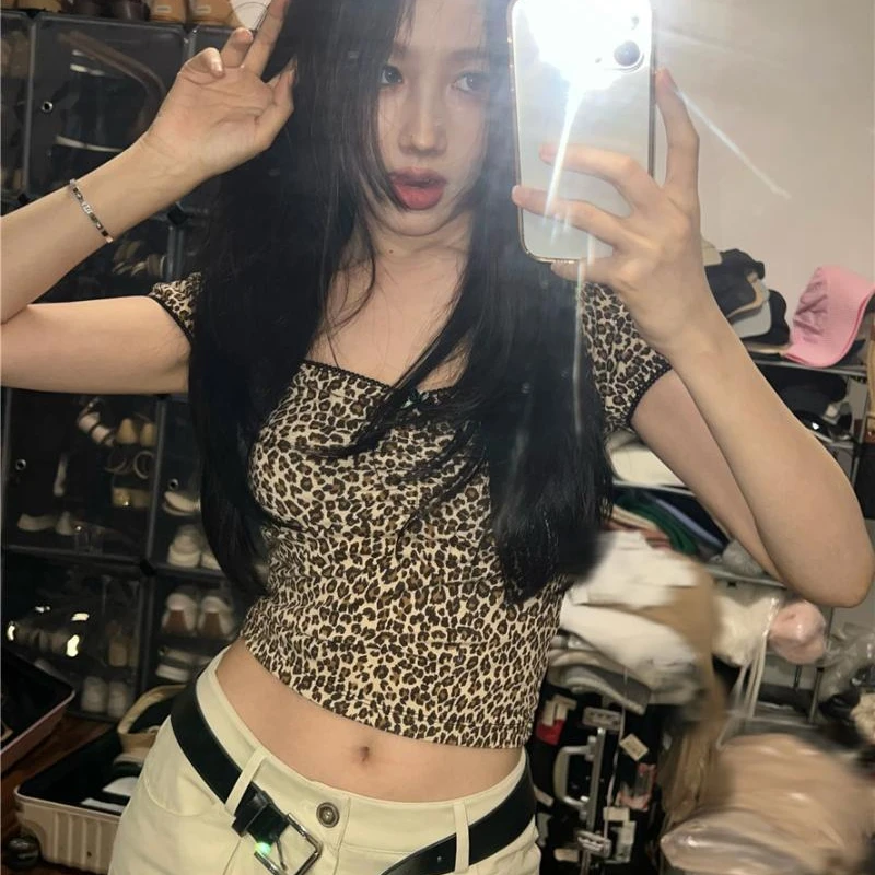 Deeptown Vintage Sexy Leopard Animal Print Tee Shirt Women Summer Crop Top Slim T-shirts Y2k Grunge Short Sleeve Coquette Tshirt