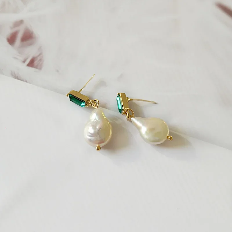 Large Baroque Pearl Drop Earrings for Women Natural Freshwater Opposite Sex Pearls Earrings Green Crystal Drop Custom Jewelry