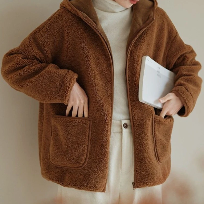 

Hooded Lamb Wool Coat Women's New Warm Fur Integrated Granular Fleece Coat Thickened
