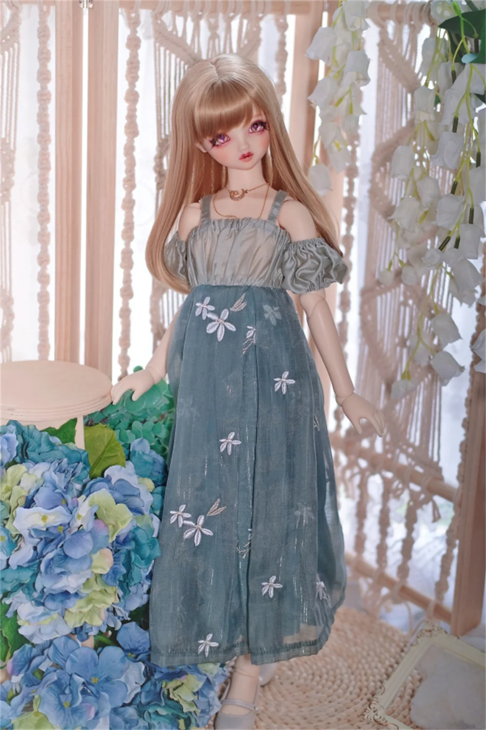 BJD Doll Clothes Suitable for 1/3 man 1/4 SD10 woman POPO68  Uncle size Embroidered Flower Sling Dress 2 Colors Doll Accessories