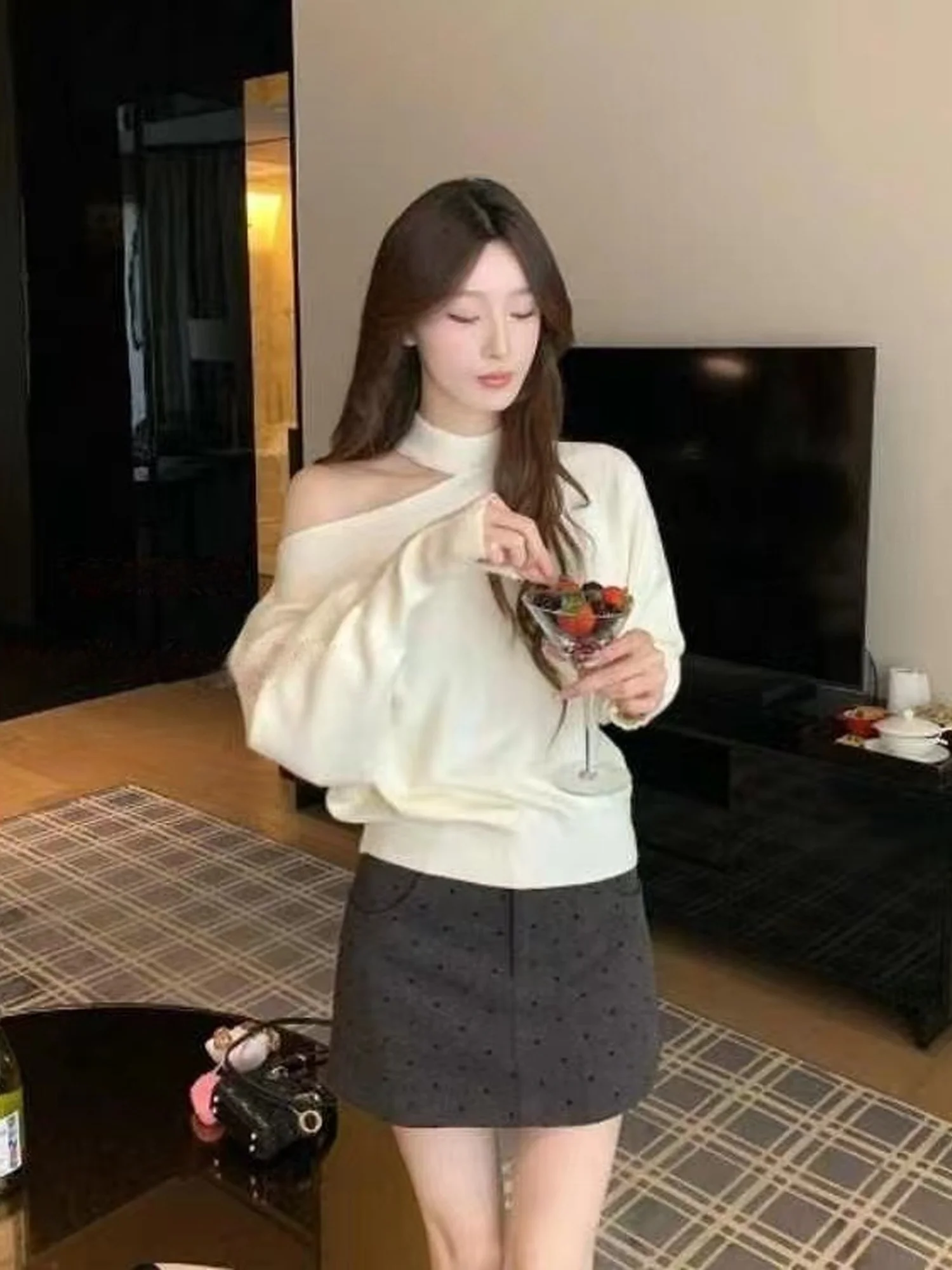 Elegant Red Knitted Off-Shoulder Base Shirt Women's Autumn Winter Loose Sweater Inner Unique Beautiful Top French Style Soft ...