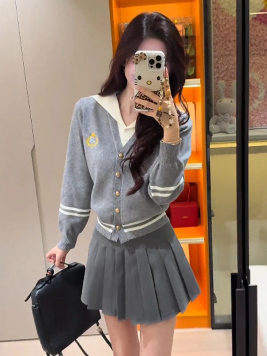 

Chic Embroidered Badge Navy Collar Sweater Knitted Sweater Women's Autumn Wear College Style Fake Two-piece Cardigan Jacket