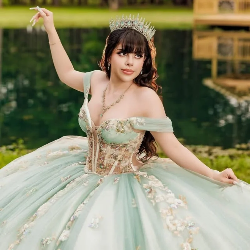 

Customized Mint Green Quinceanera Dresses Off the Shoulder sequin applique Long tail 3D flower Vestido 15 Quinceanera