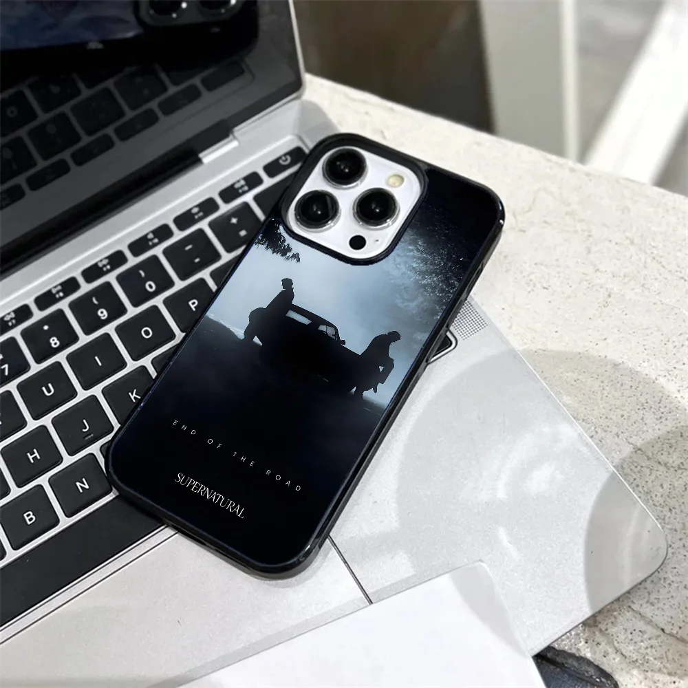 Classic TV Series Supernatural Phone Case Strong Magnetic For IPhone 15 14 13 Pro Max 11 12 Mini Alex Mirror For Magsafe