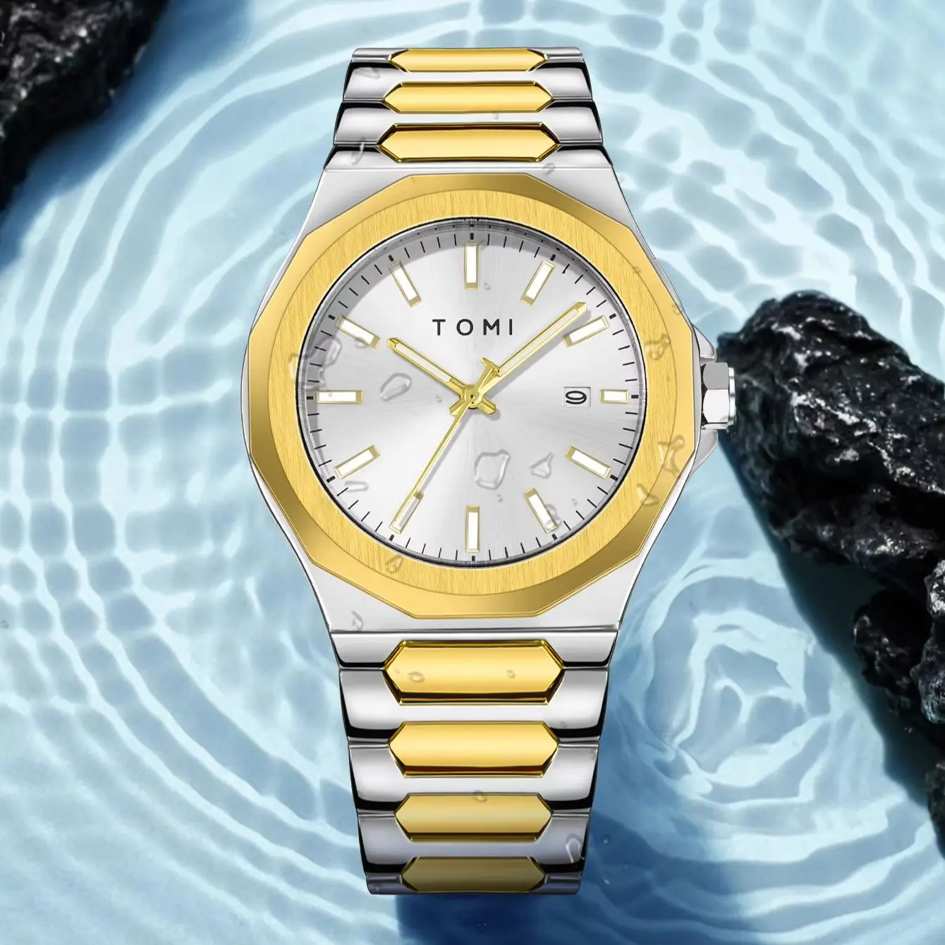 Men's Premium Luxury Quartz Watch with Classic Round Dial