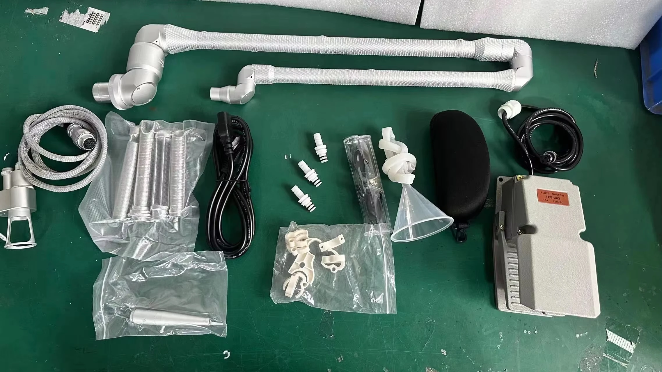 

Аппарат для фракционного лазерного омоложения кожи Fotona CO2 (10600 нм), новейшая лазерная косметологическая установка для восстановления кожи после акне и шрамов