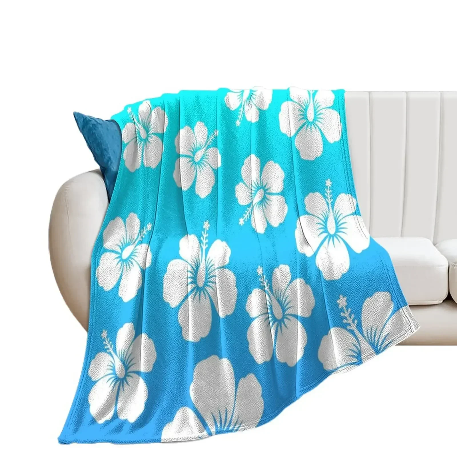 Hibiscus flower pattern blue gradient Throw Blanket Heavy Kid'S Blankets