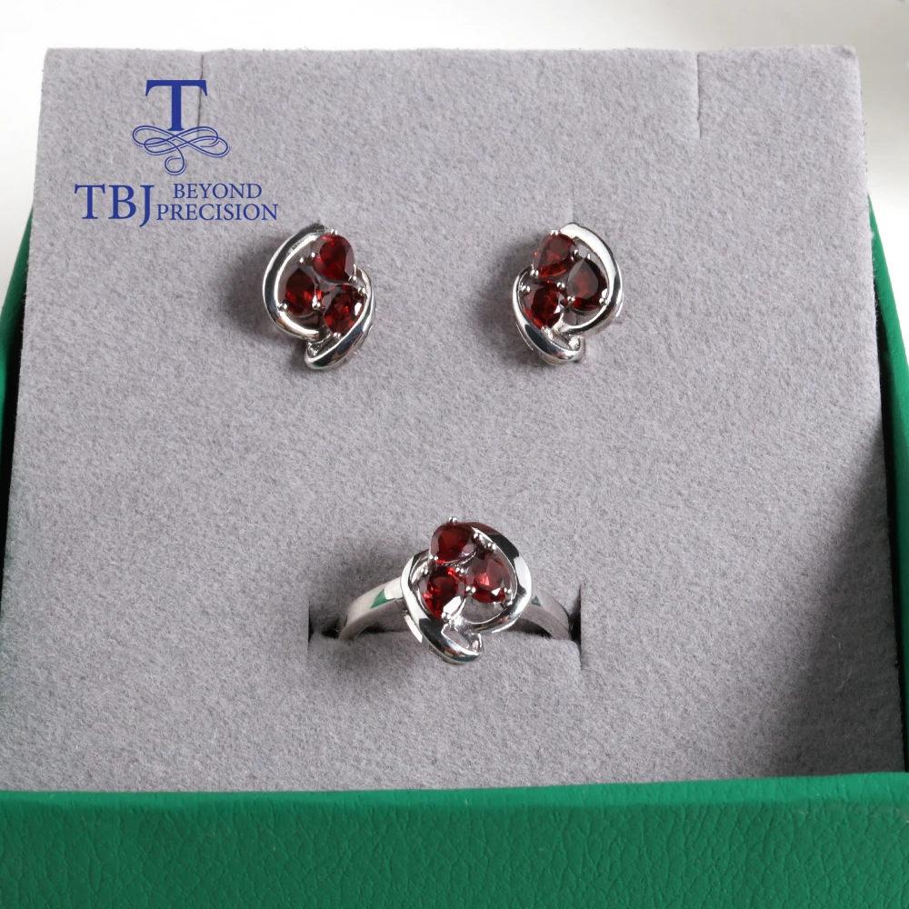 Trendy Flower Style Silver Ring & Earrings Set for Lady Natural Garnet January Birthstone Fashion Jewelry Birthday Party Gift