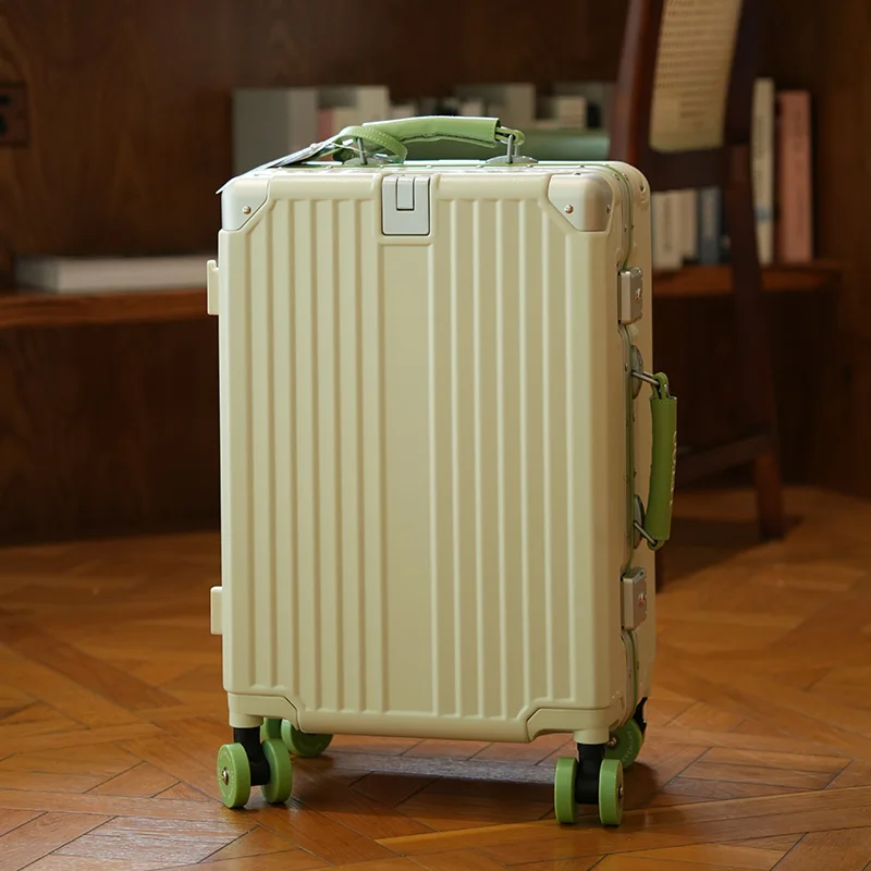 Factory Hot Sales Wide Trolley Suitcase Luggage Aluminum frame Transparent Colorful Skating Wheel and Comfortable Handle